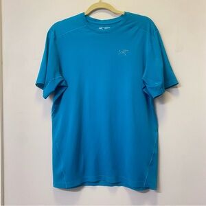 Arc'teryx Motus Crew SS Blue "Iliad" Performance Shirt Mens M